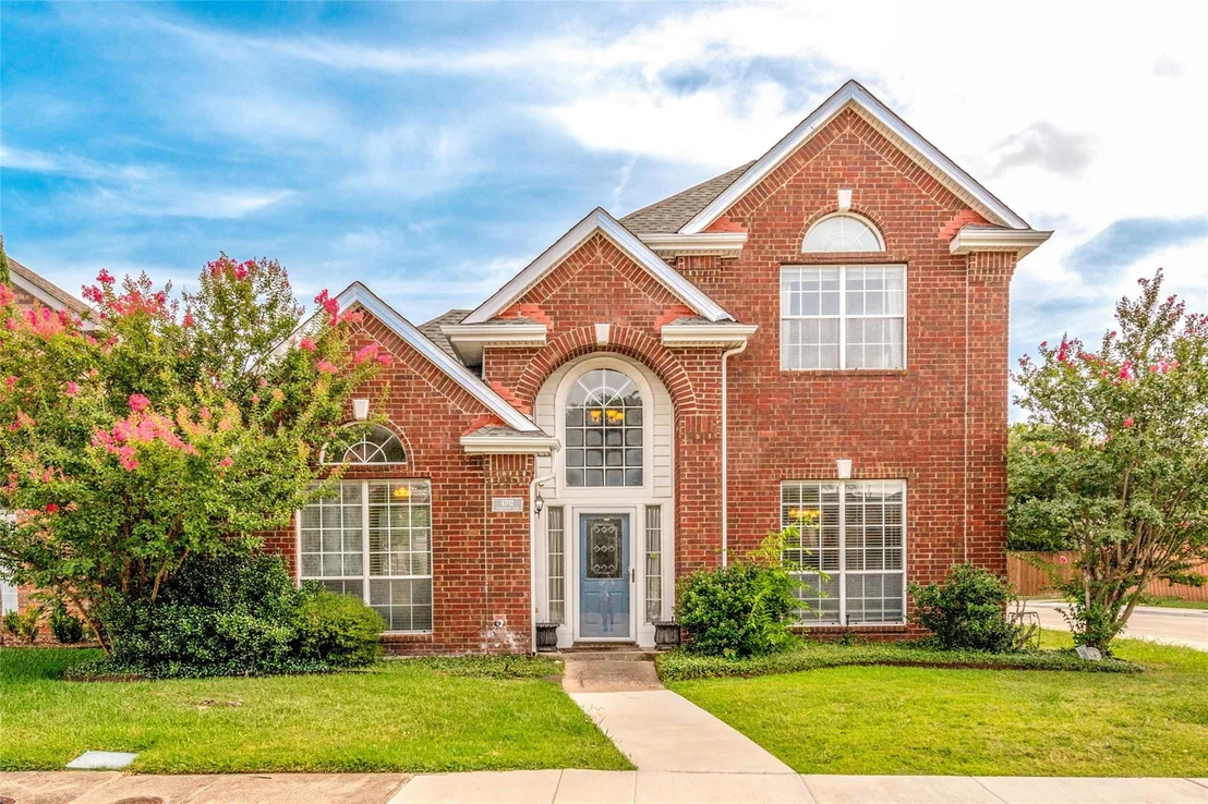 Photo of 4202 Timberglen Road