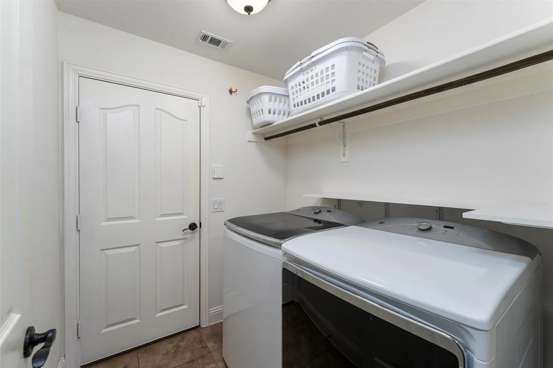 Photo of 4316 Poppy Drive