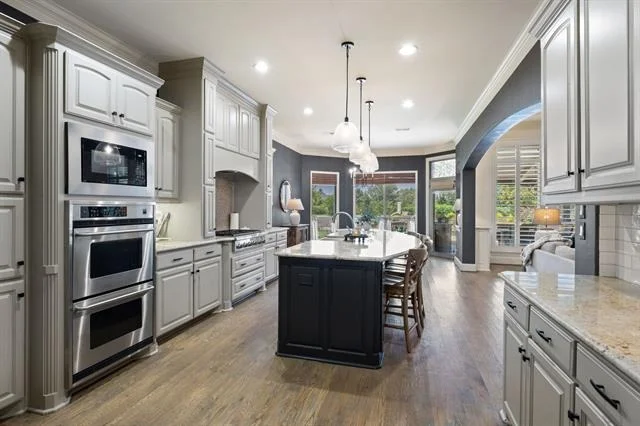 Photo of 1541 Winding Creek Road