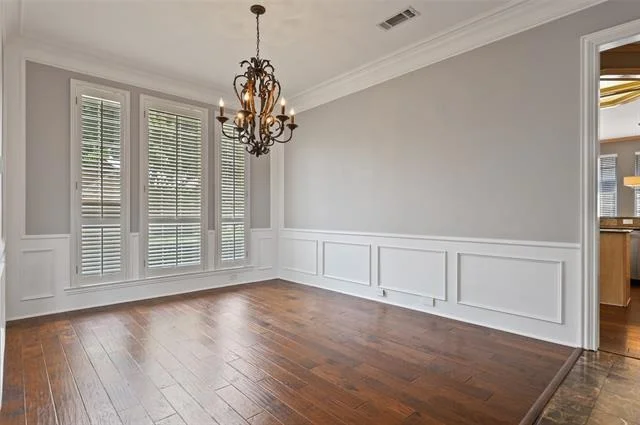 Photo of 4807 Holly Tree Drive