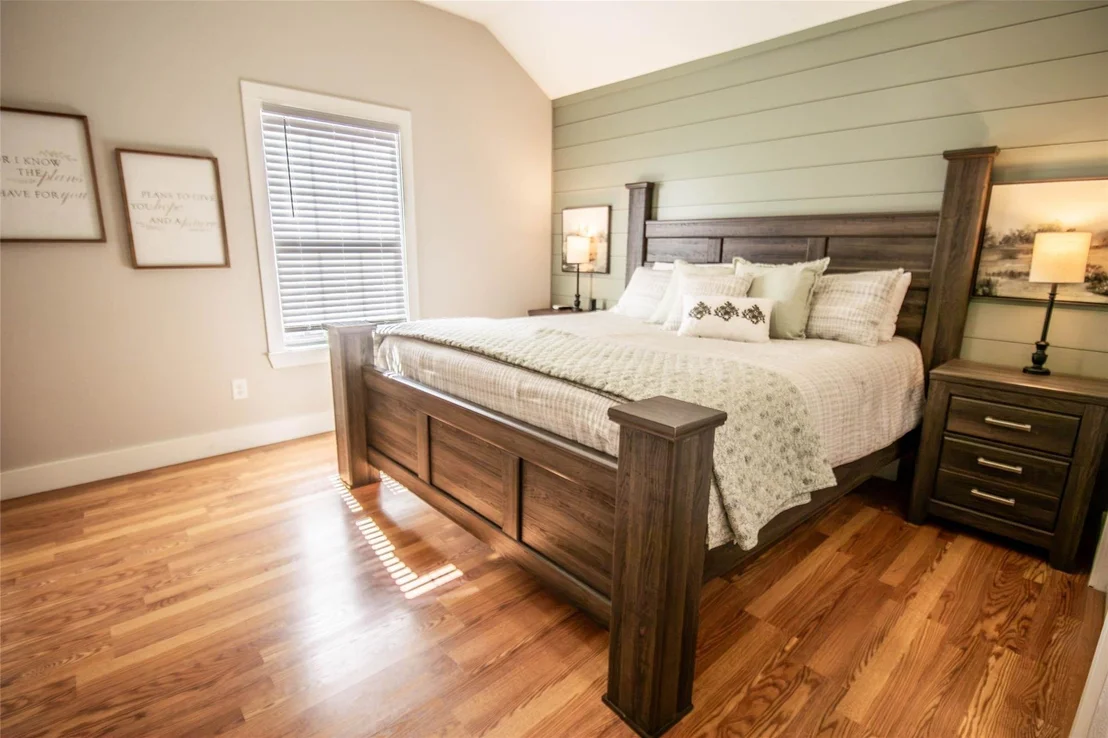 Photo of 237 Lakeview Circle