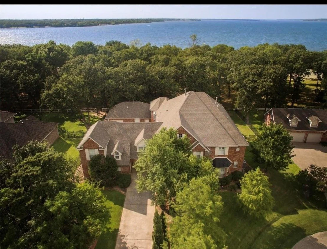 Photo of 721 Paradise Cove