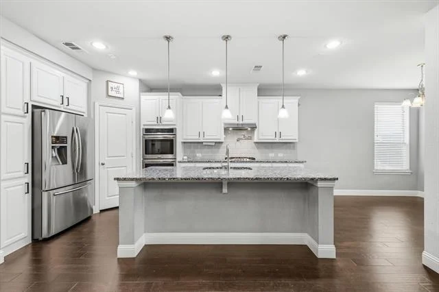 Photo of 15513 Bryant Park Avenue