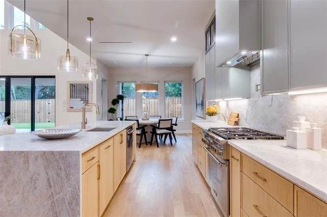 Photo of 3629 Vancouver Drive