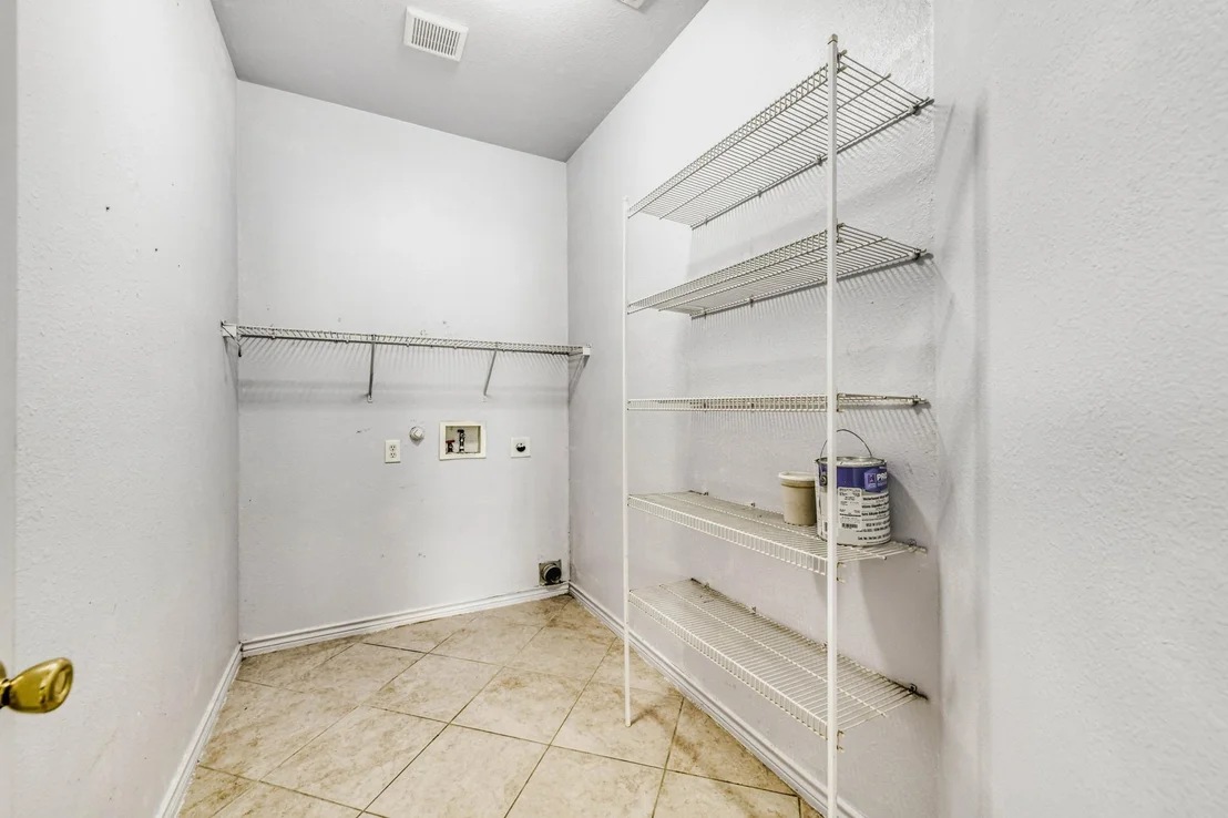 Photo of 2617 Hereford Road