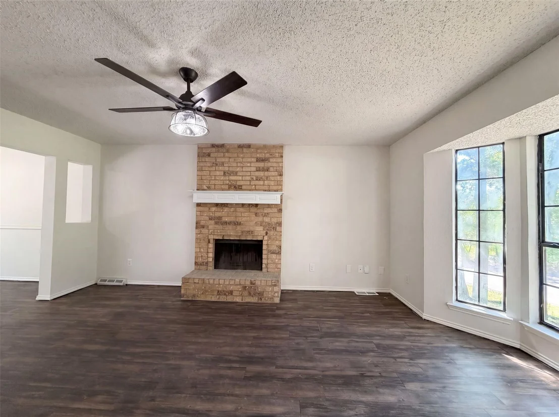 Photo of 3805 Brookfield Drive
