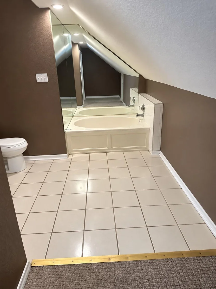 Photo of 1017 W 3rd Street