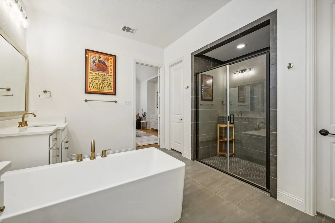 Photo of 8365 Western