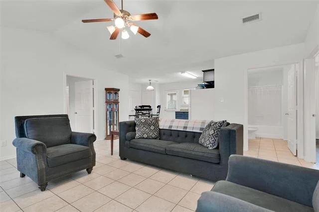 Photo of 210 Hilltop Circle