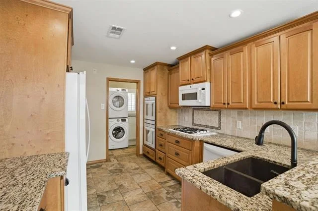 Photo of 1216 Cherokee Drive