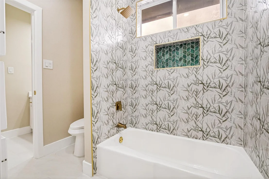 Photo of 1417 Wyndmere Drive