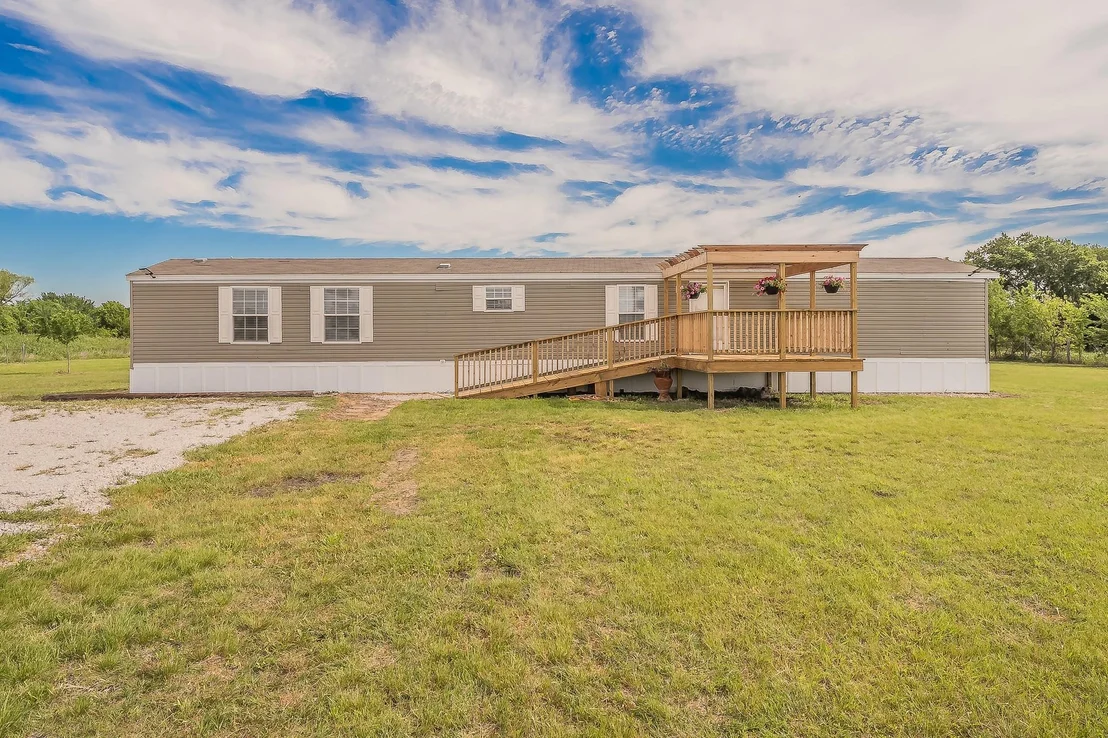 Photo of 18035 Brookfield Drive