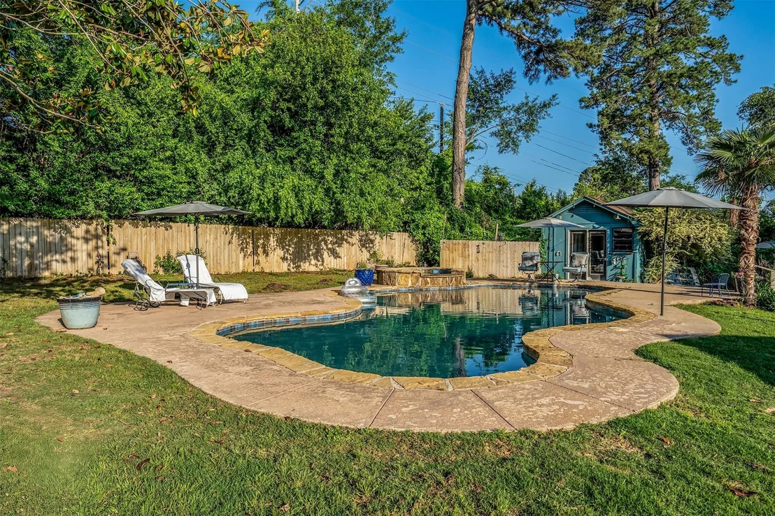 Photo of 3020 Meadowlark