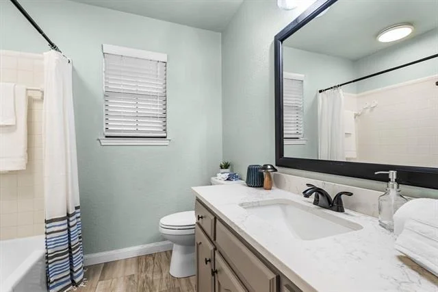 Photo of 1208 Dendron Drive