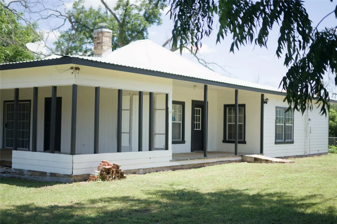 Photo of 355 County Road 104