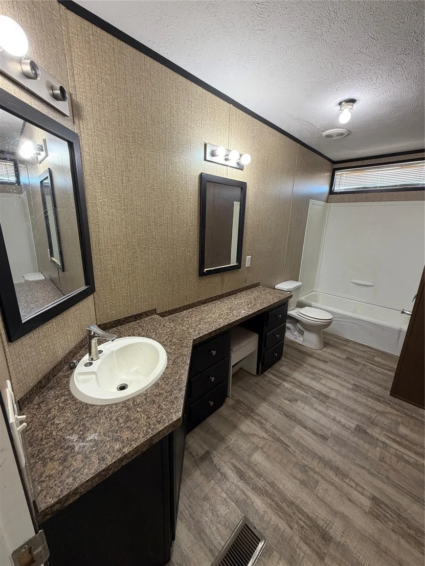 Photo of 408 County Road 4415