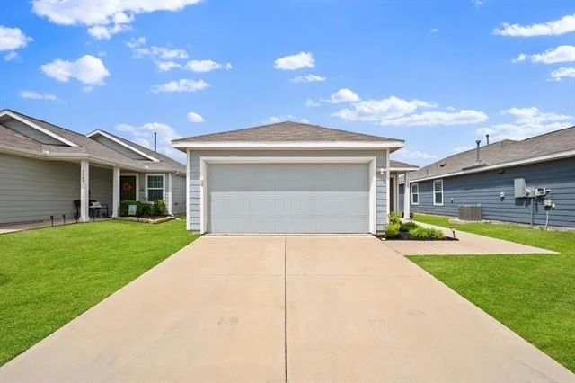 Photo of 7509 Gray Wolf Lane