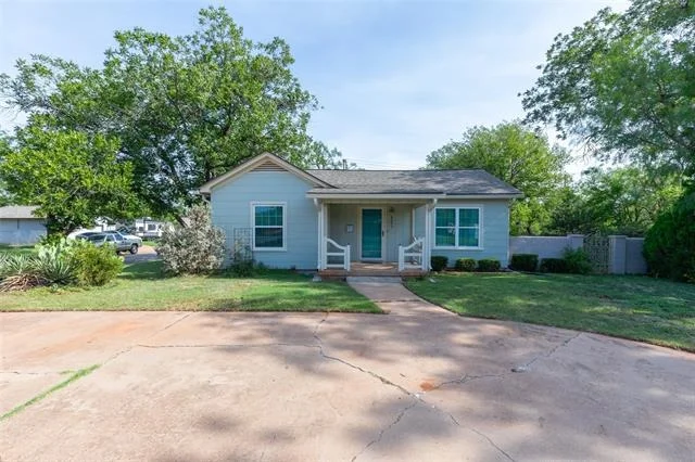 Photo of 4082 Potomac Avenue