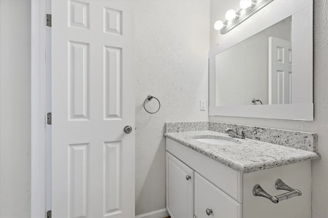 Photo of 5561 Rutledge Drive
