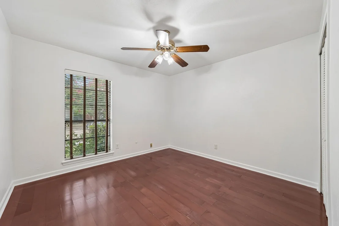 Photo of 10239 Green Ash Road
