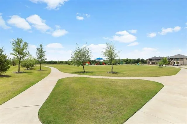 Photo of 895 Panorama Drive