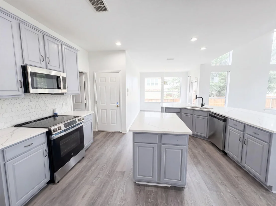 Photo of 3853 Wintergreen Drive