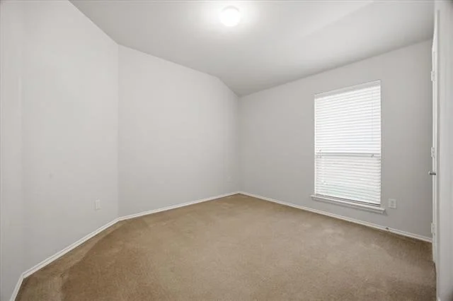 Photo of 141 Oriole Drive