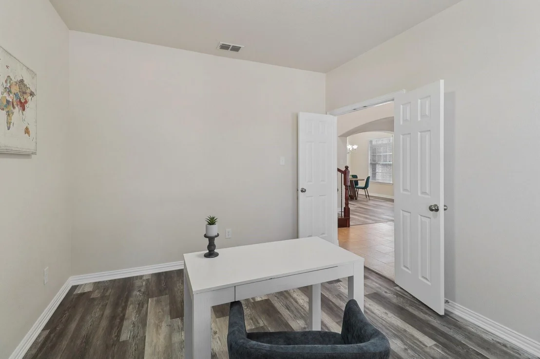 Photo of 6207 Weaver Drive