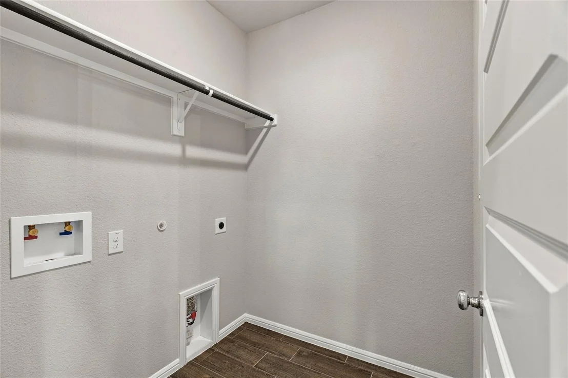 Photo of 1345 Fox Glen Trail