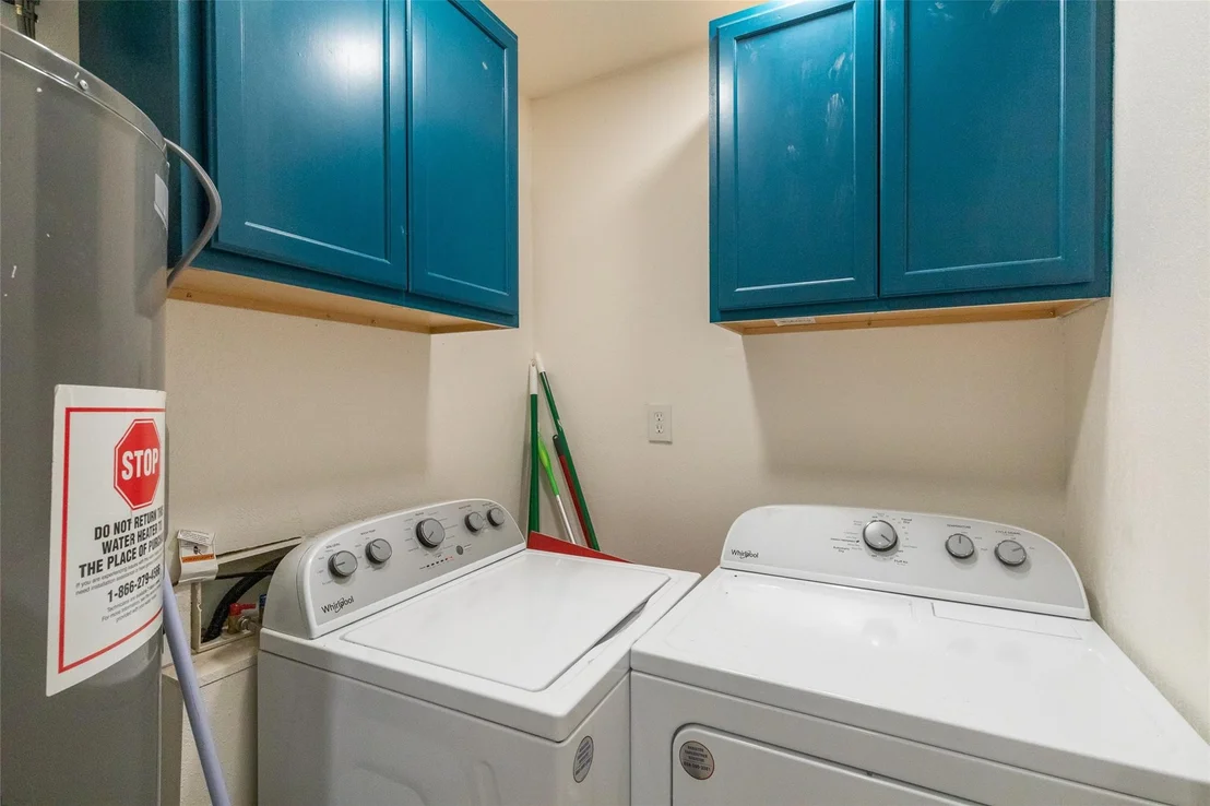 Photo of 2218 N Mockingbird