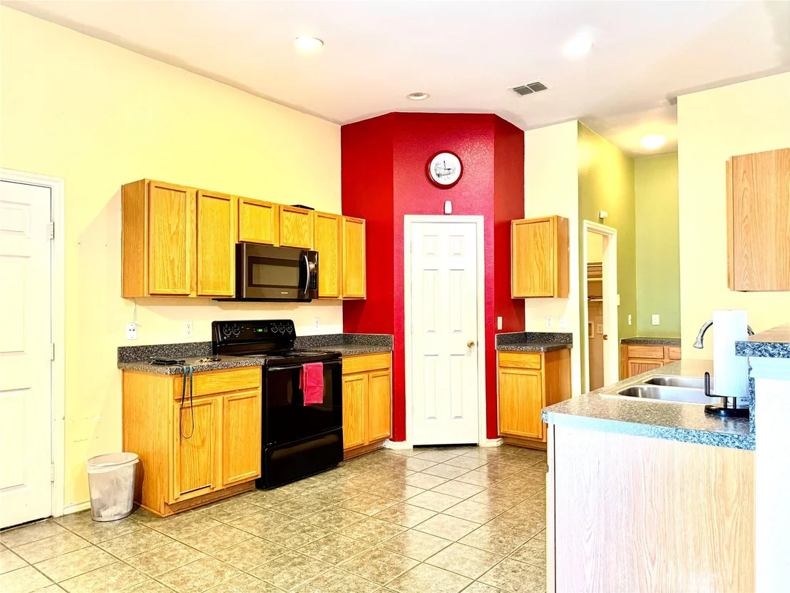 Photo of 193 Rolling Court