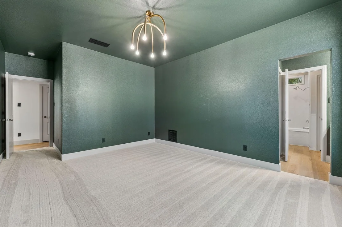 Photo of 3884 County Road 401