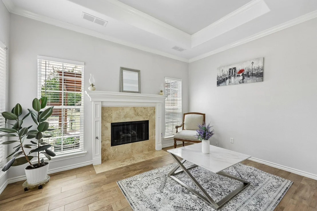 Photo of 15144 Delaney Lane