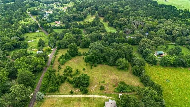 Photo of 806 County Road 4910