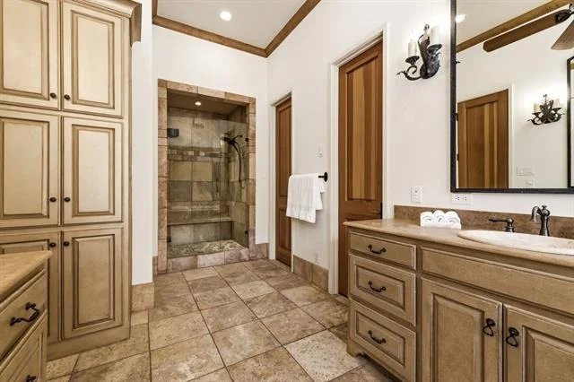 Photo of 6215 Rex Drive