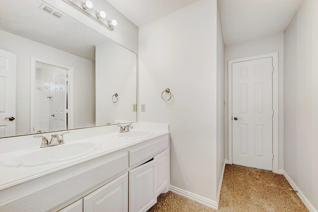 Photo of 6911 Bradford Estates Drive
