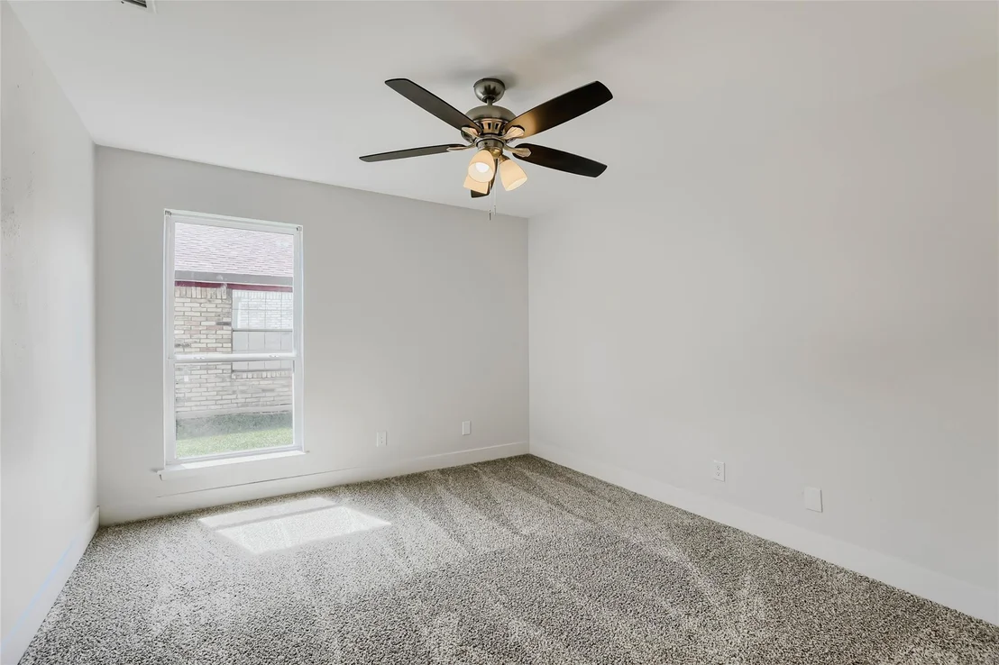 Photo of 3421 Cross Bend Road