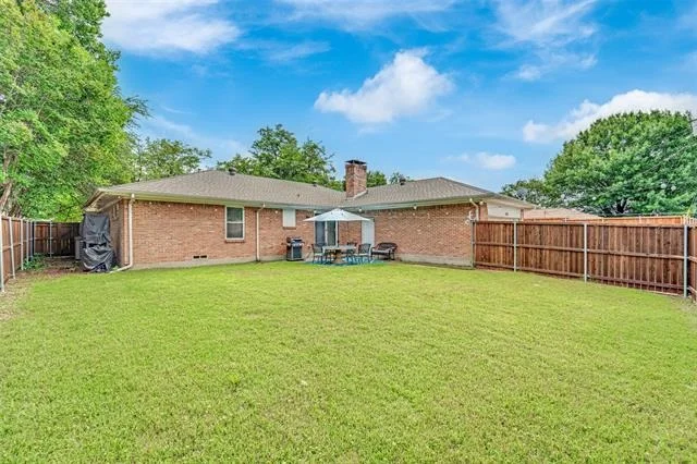 Photo of 2205 Forestcrest Drive