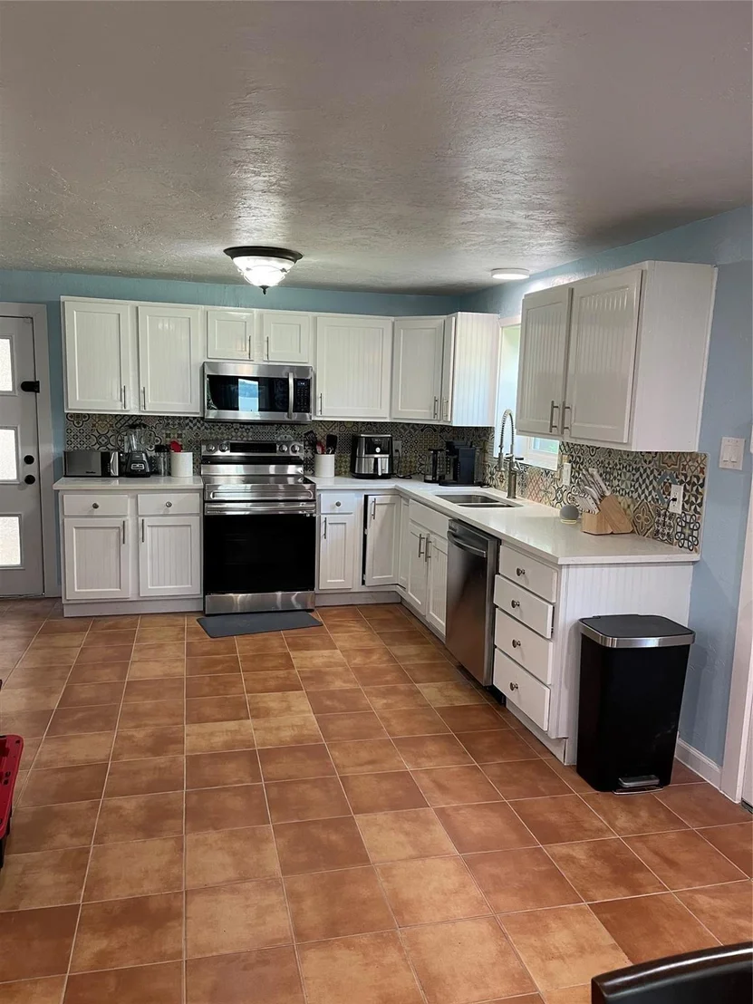 Photo of 9910A Archer Lane