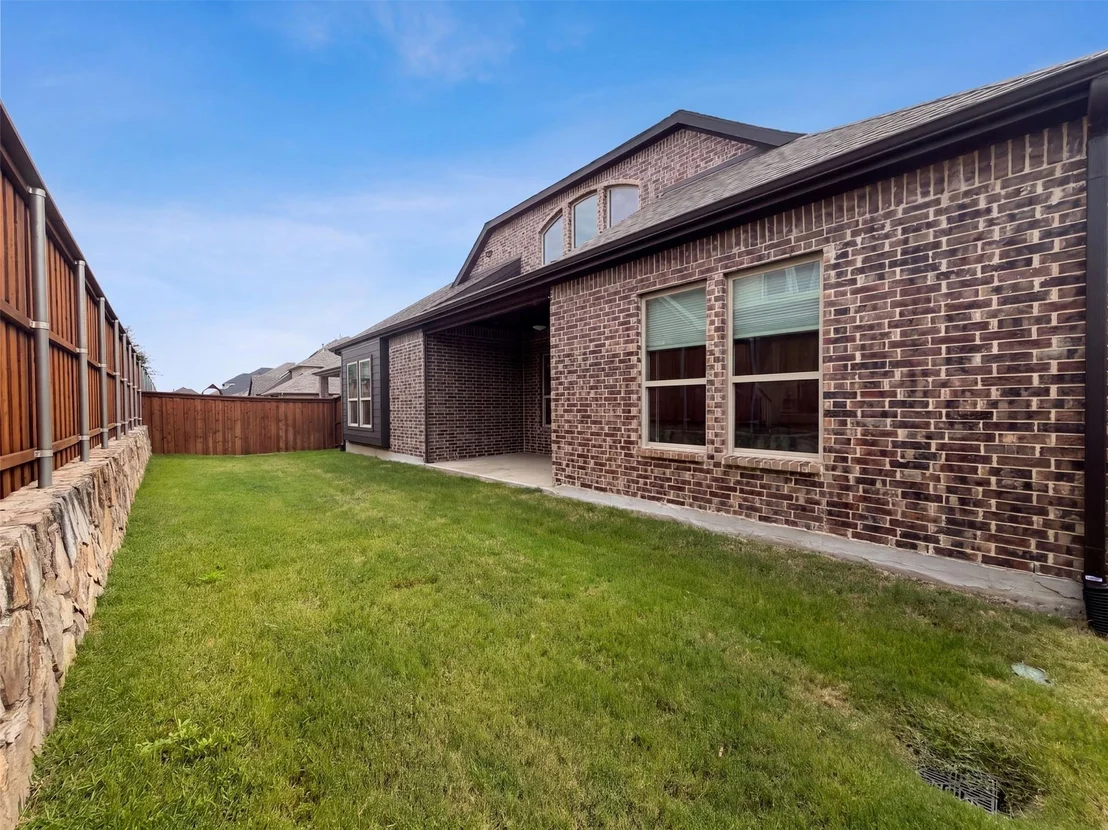 Photo of 850 Elm Park Drive