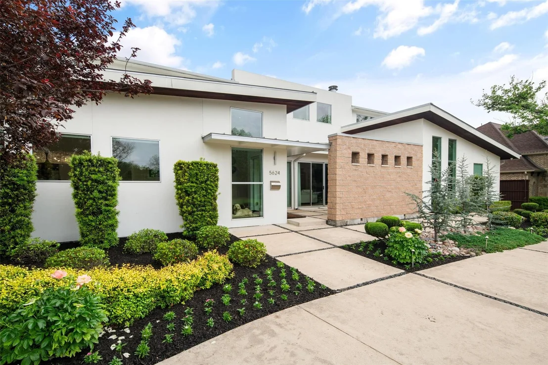 Photo of 5624 Williamstown Road