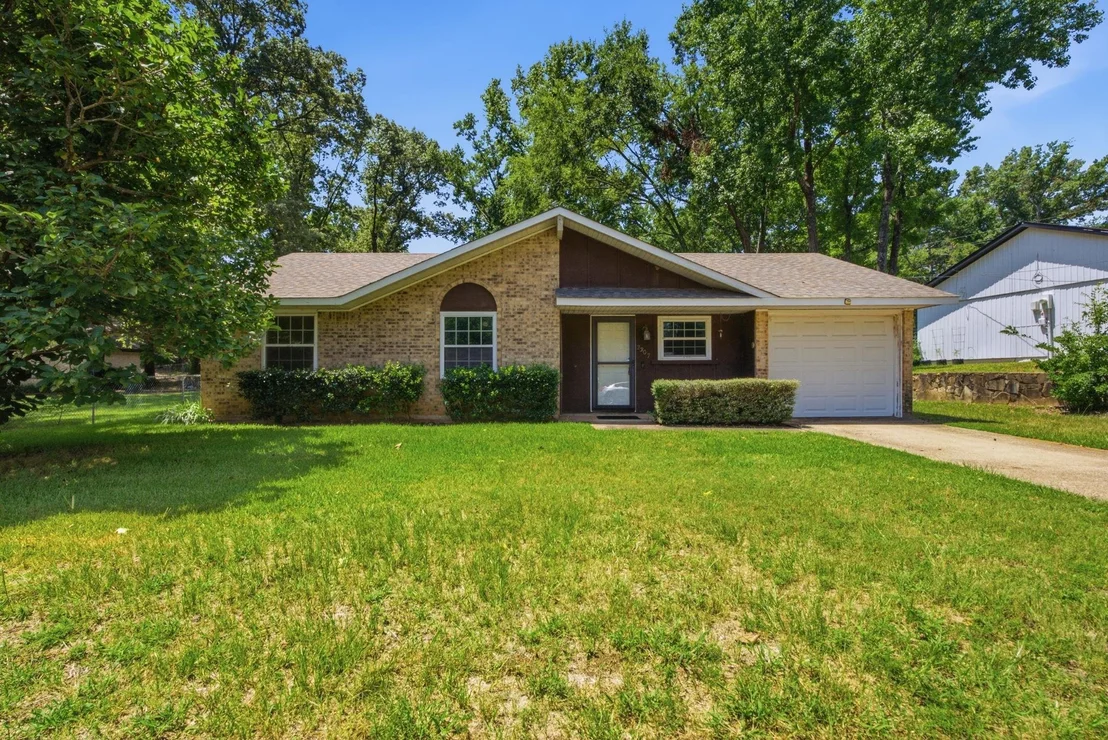 Photo of 2307 Pinkerton
