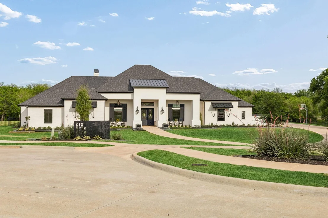 Photo of 600 Chatham Hill