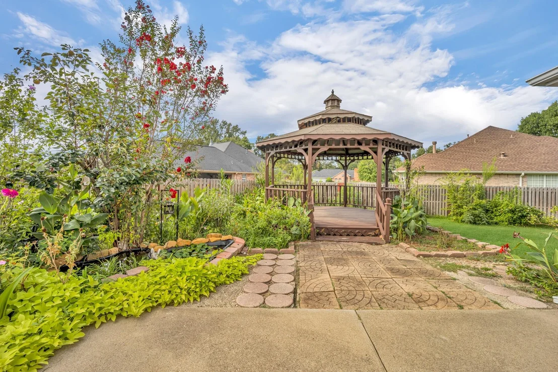 Photo of 5718 Gloucester Drive