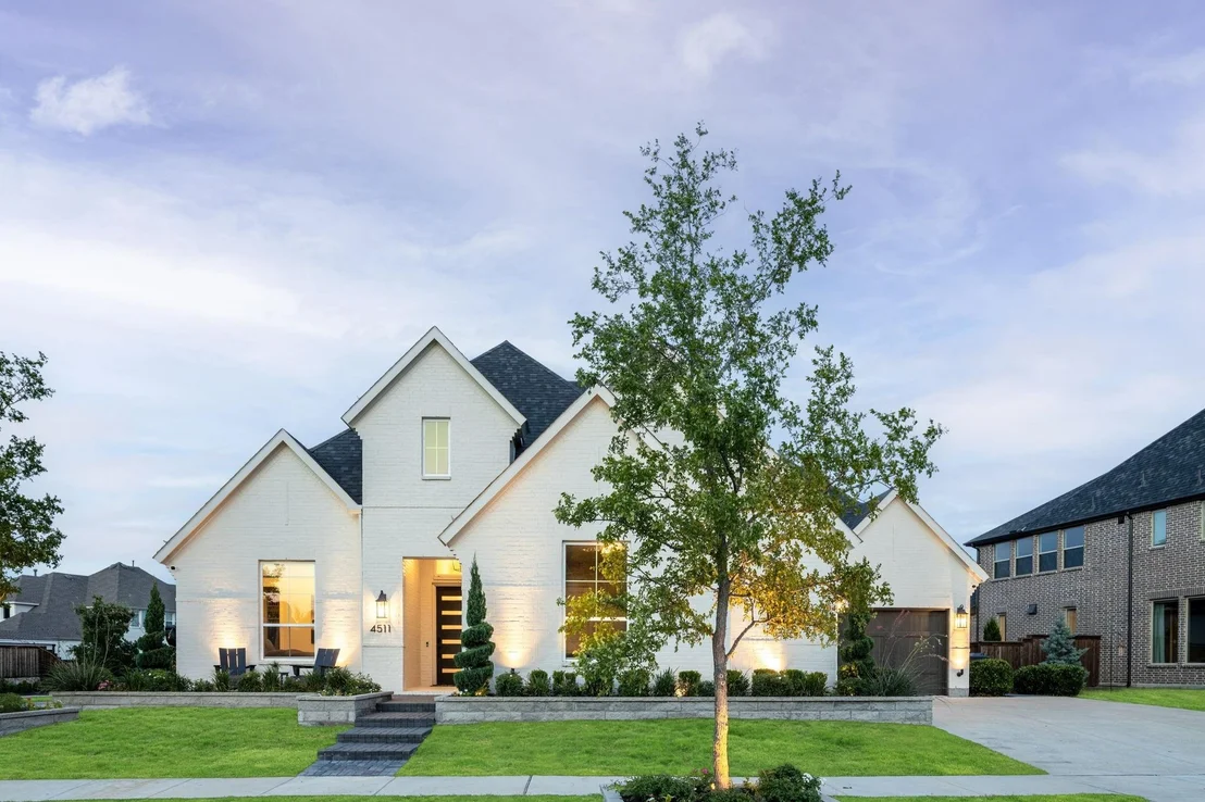Photo of 4511 Walnut Grove Lane