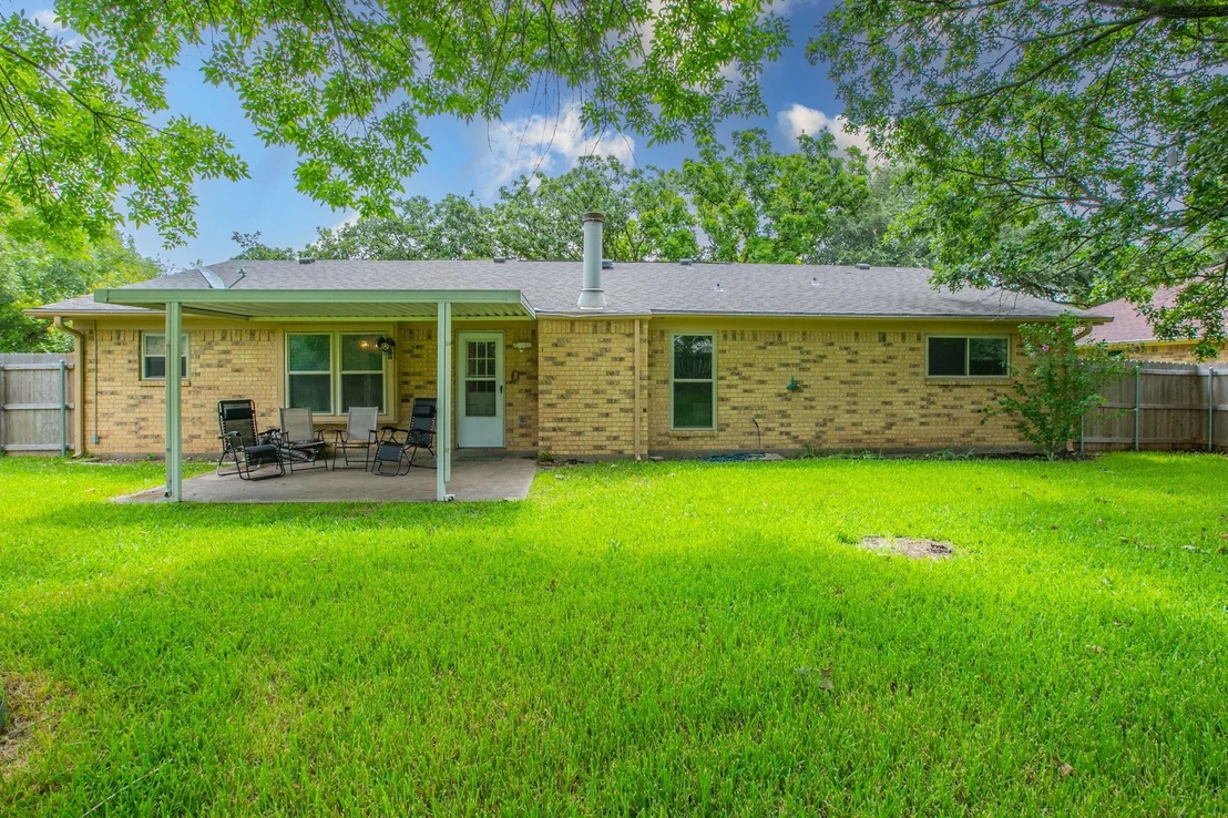 Photo of 1057 Radisson Drive
