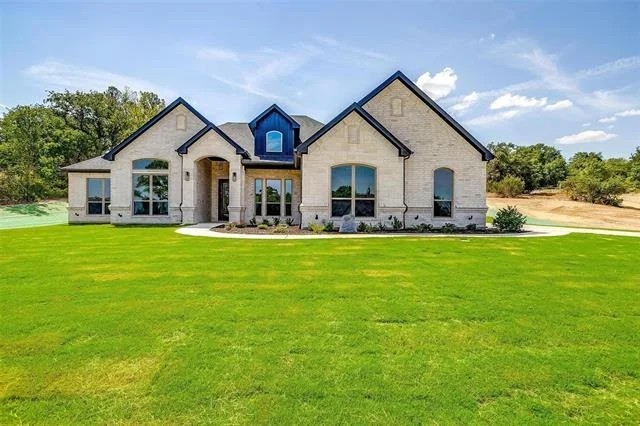 Photo of 1007 Meadow Wood Terrace