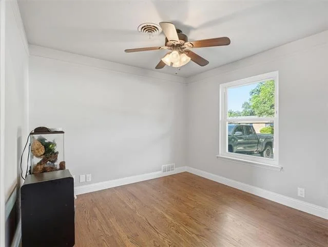 Photo of 825 Lee Drive