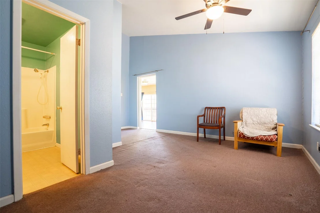 Photo of 9520 Heron Drive