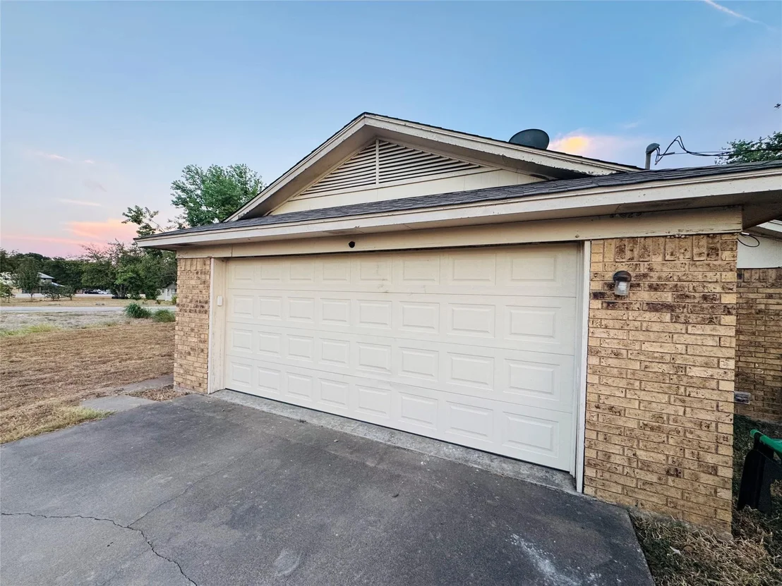 Photo of 721 Mackey Ranch Road
